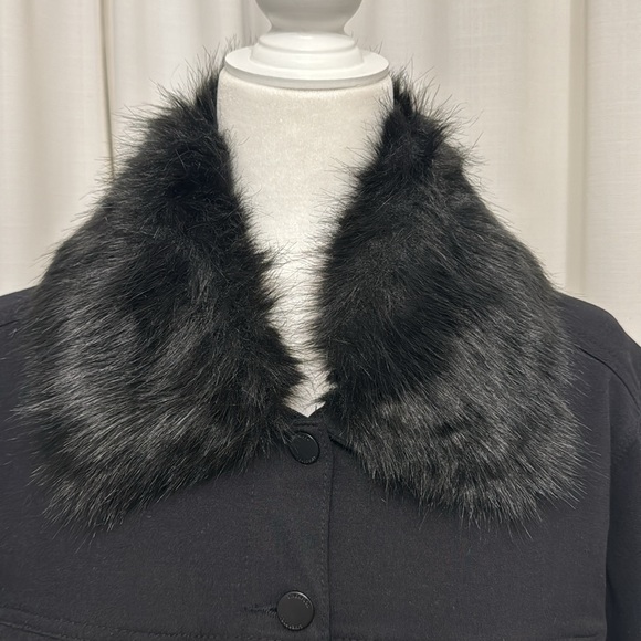 Liverpool black Ponte fabric for trimmed jacket size large - Picture 2 of 8